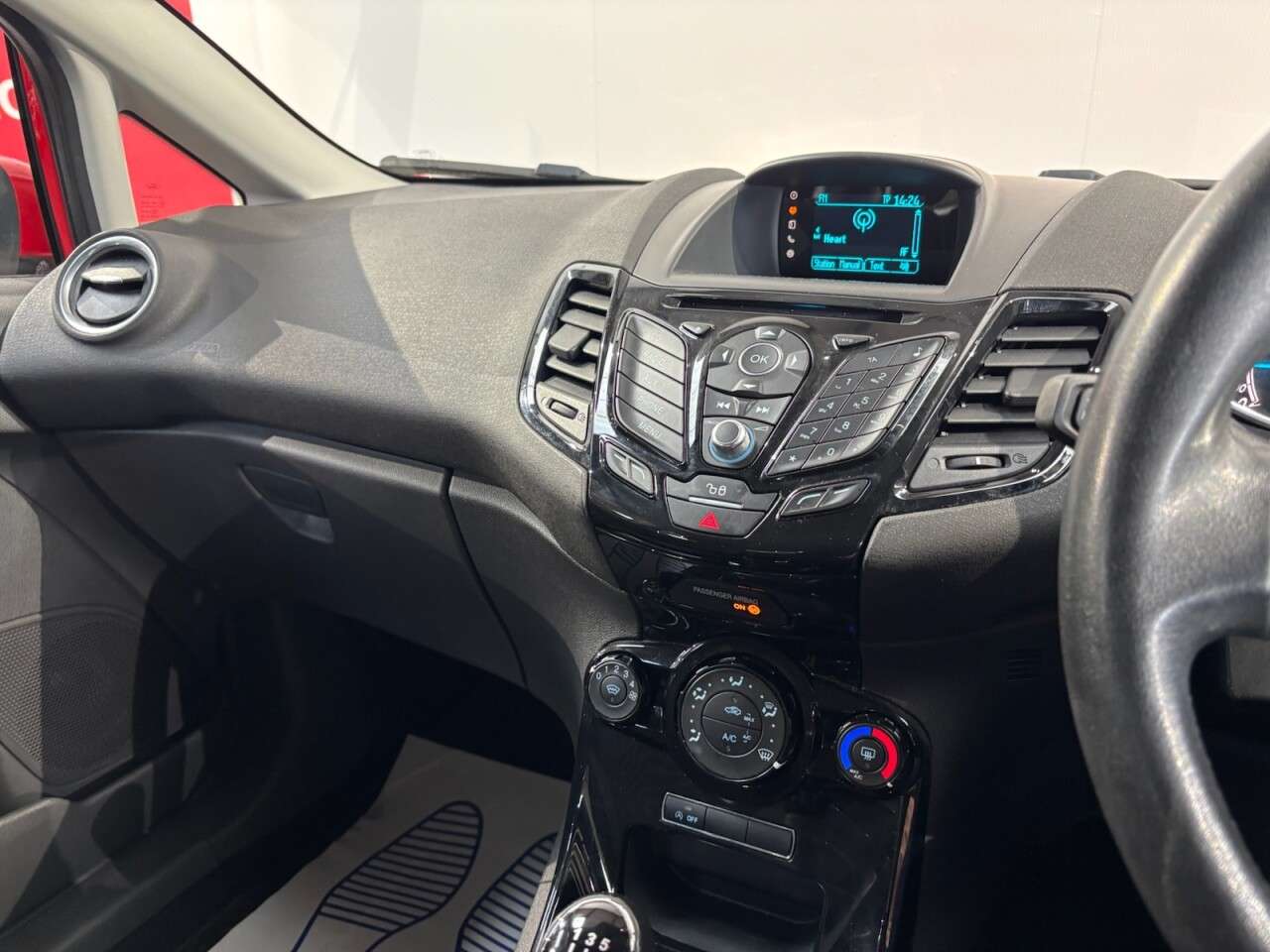 2015 FORD FIESTA 2015 FORD FIESTA