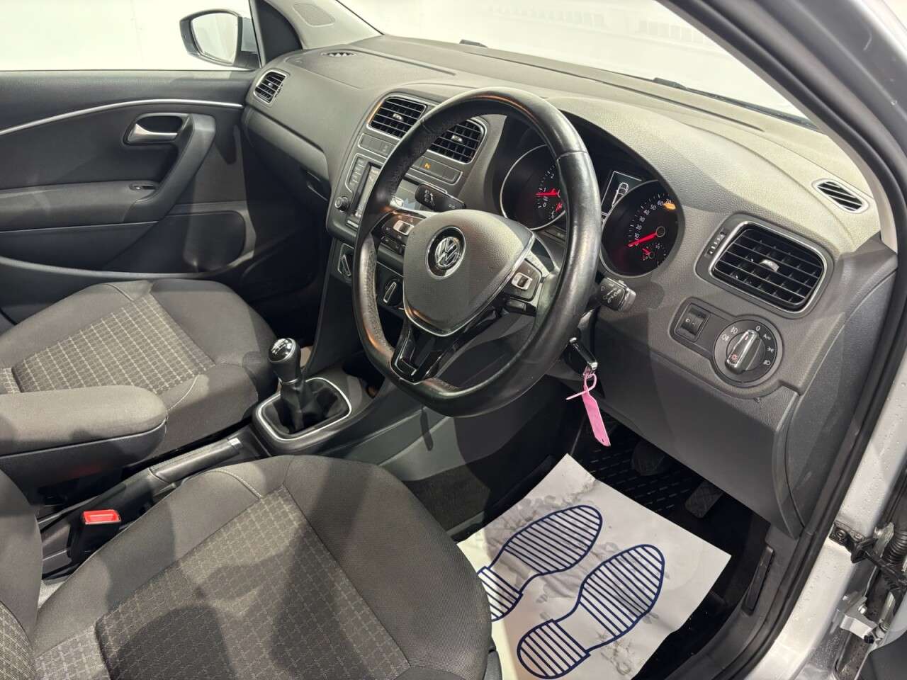 2014 VOLKSWAGEN POLO 2014 VOLKSWAGEN POLO
