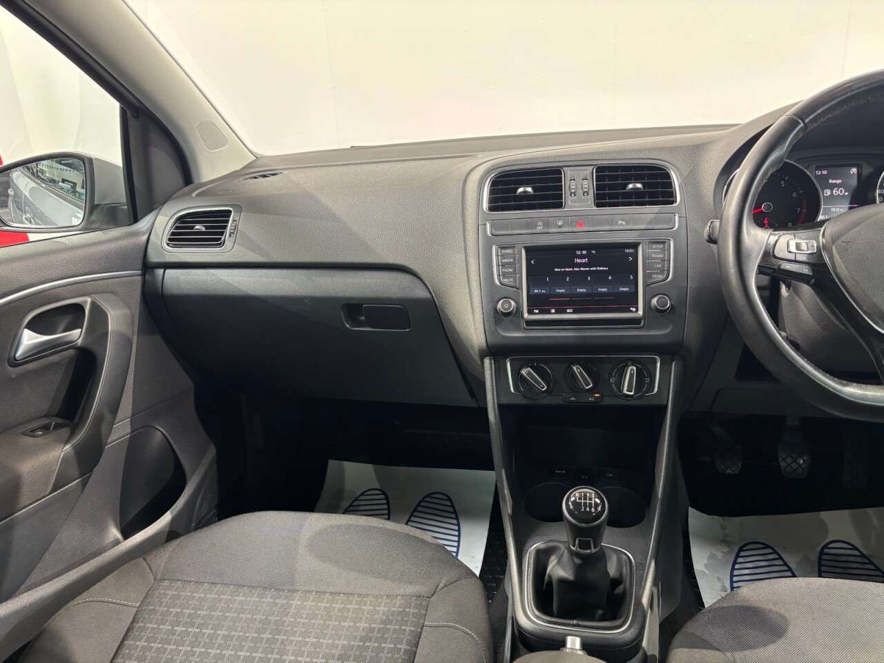 2014 VOLKSWAGEN POLO 2014 VOLKSWAGEN POLO
