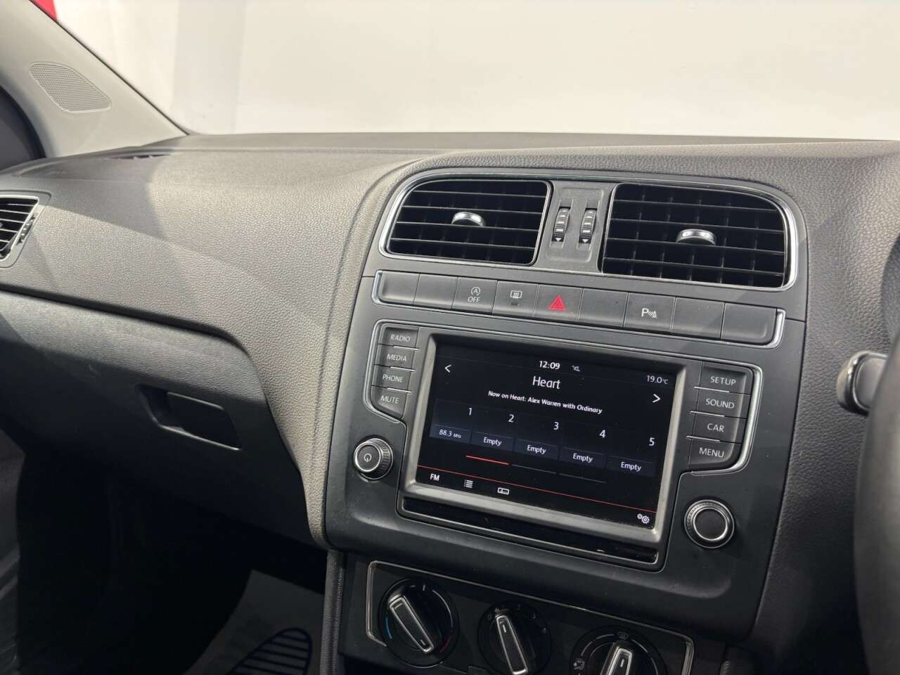 2014 VOLKSWAGEN POLO 2014 VOLKSWAGEN POLO