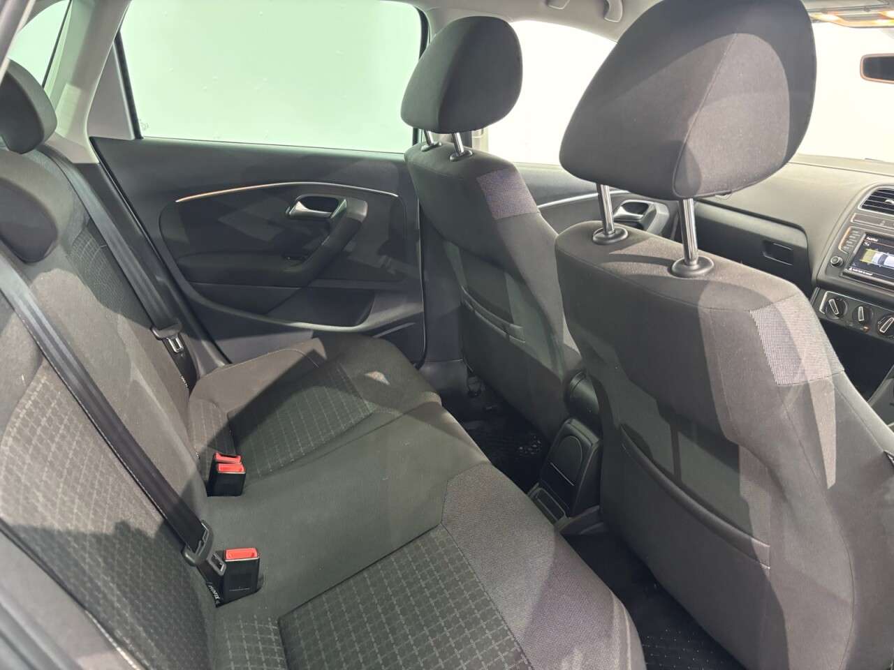 2014 VOLKSWAGEN POLO 2014 VOLKSWAGEN POLO