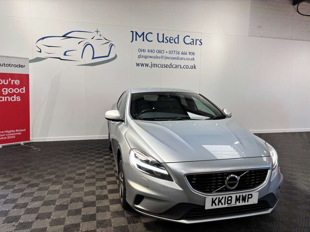 2018 VOLVO V40 2018 VOLVO V40