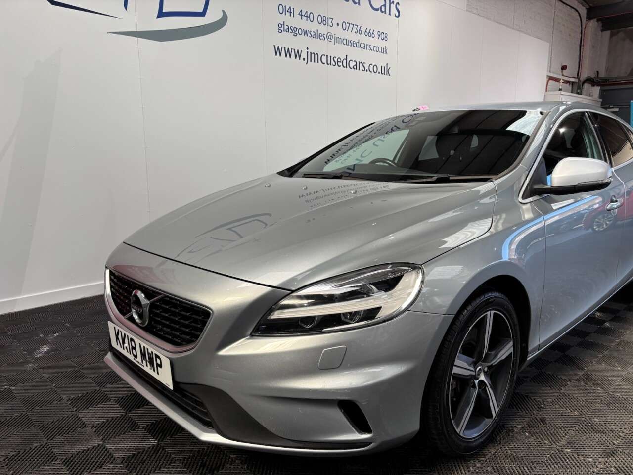 2018 VOLVO V40 2018 VOLVO V40