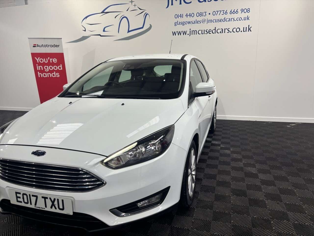 A 2017 FORD FOCUS 1.0T EcoBoost Titanium Hatchback 5dr Petrol Manual Euro 6 (s/s) (125 ps) DA A 2017 FORD FOCUS 1.0T EcoBoost Titanium Hatchback 5dr Petrol Manual Euro 6 (s/s) (125 ps) DA