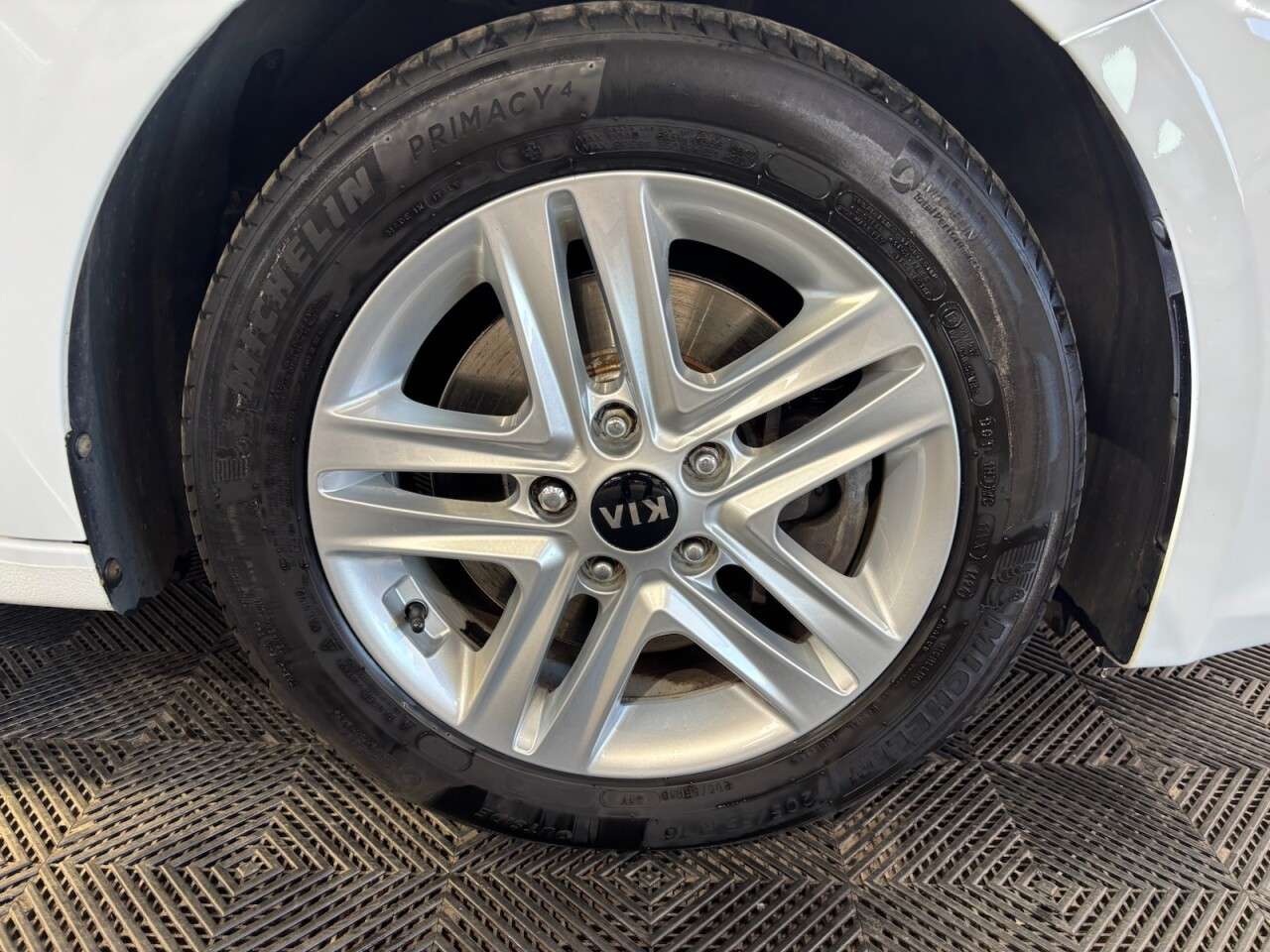 2021 KIA CEED 2021 KIA CEED