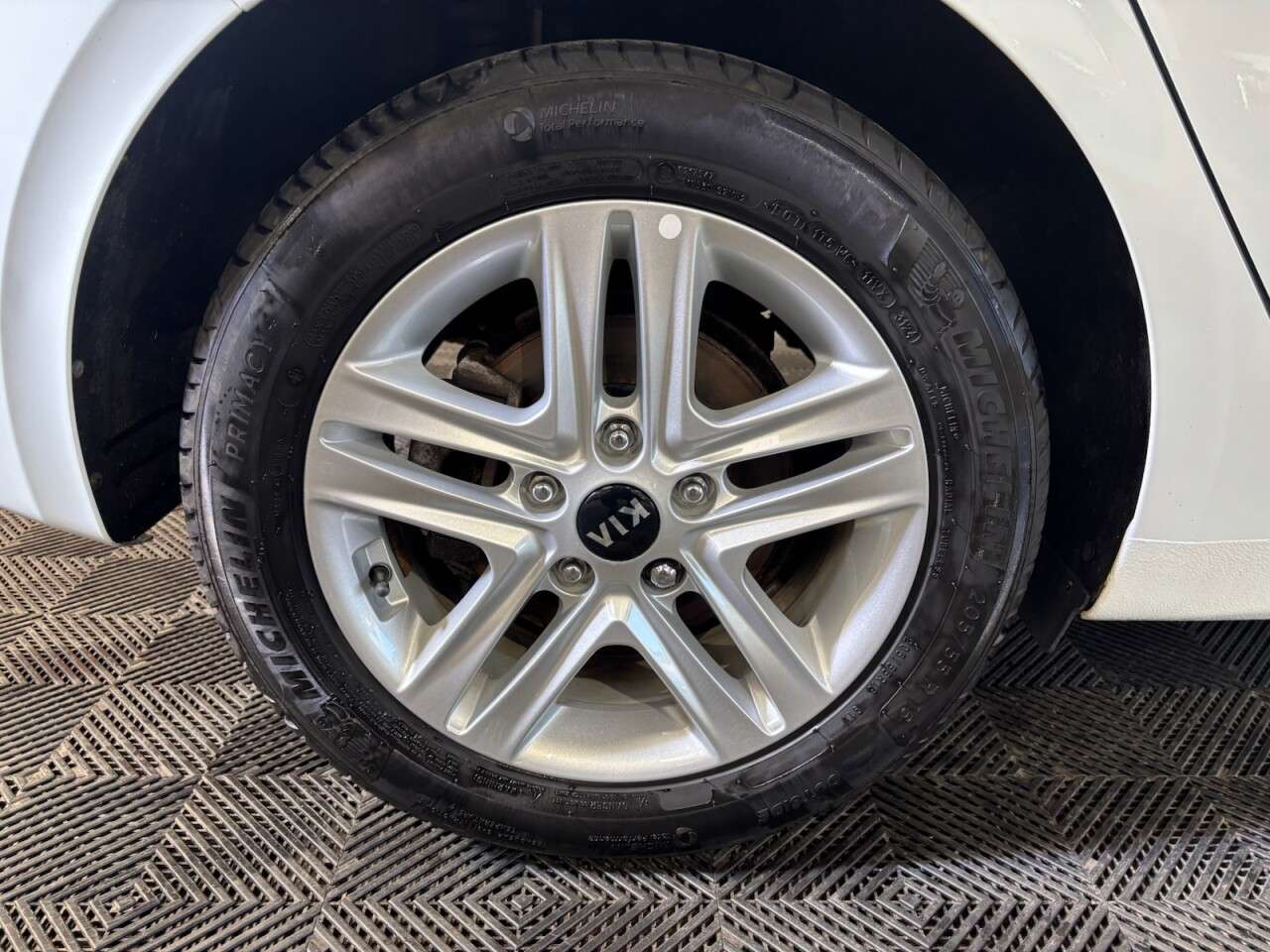 2021 KIA CEED 2021 KIA CEED