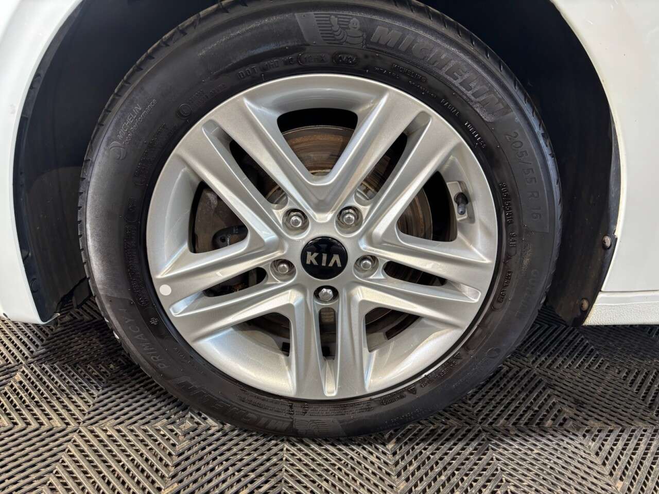 2021 KIA CEED 2021 KIA CEED