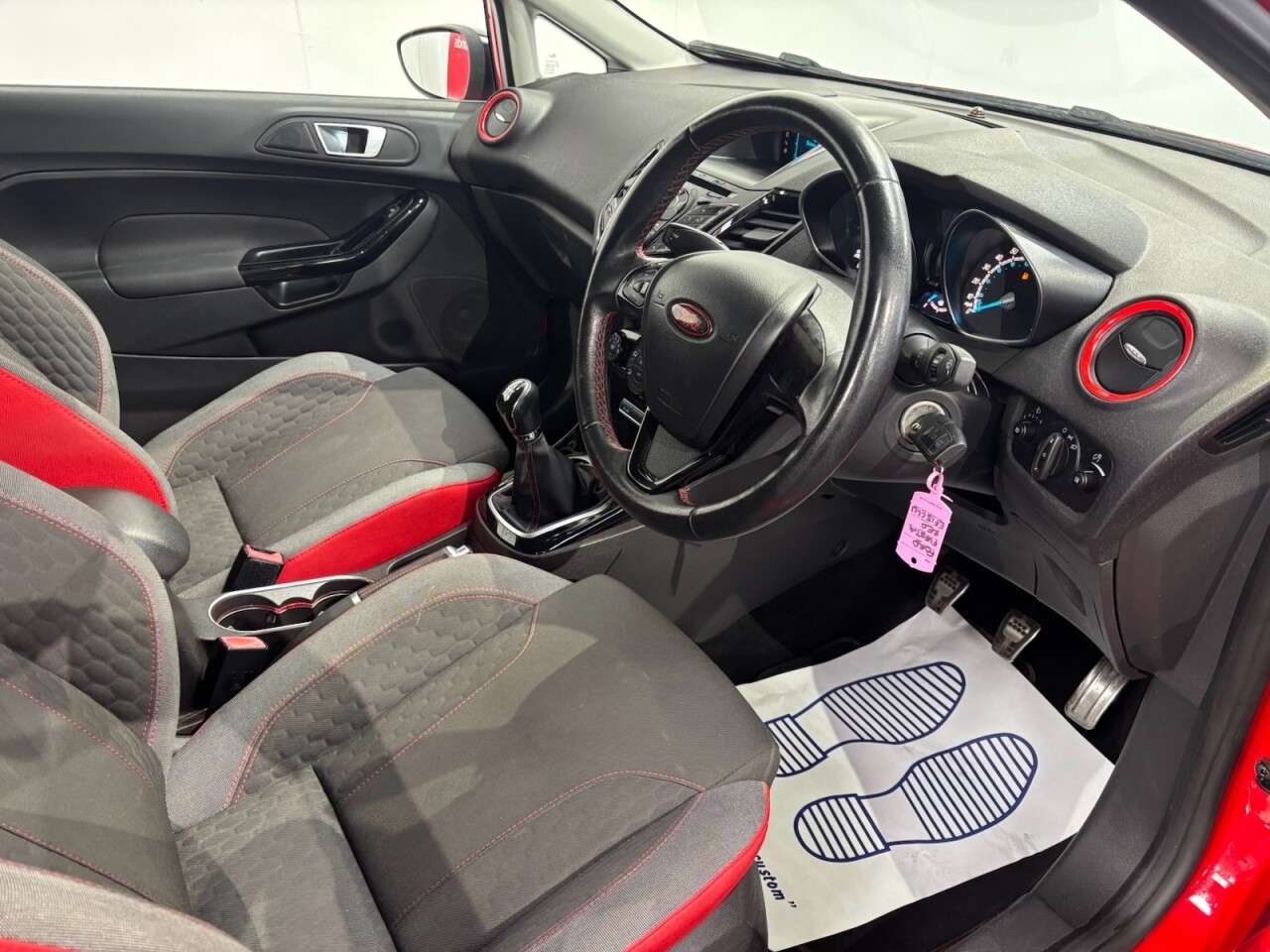 2015 FORD FIESTA 2015 FORD FIESTA