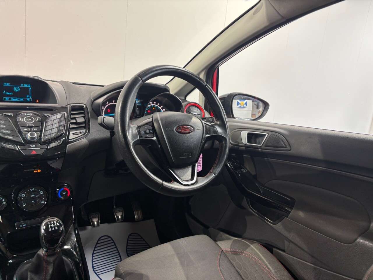 2015 FORD FIESTA 2015 FORD FIESTA