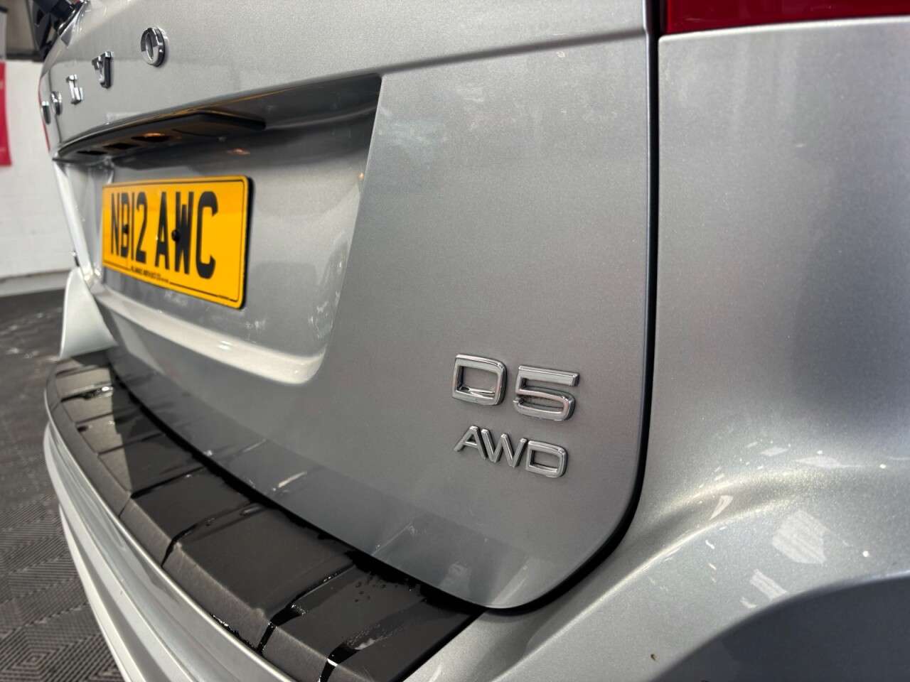 2012 VOLVO XC60 2012 VOLVO XC60