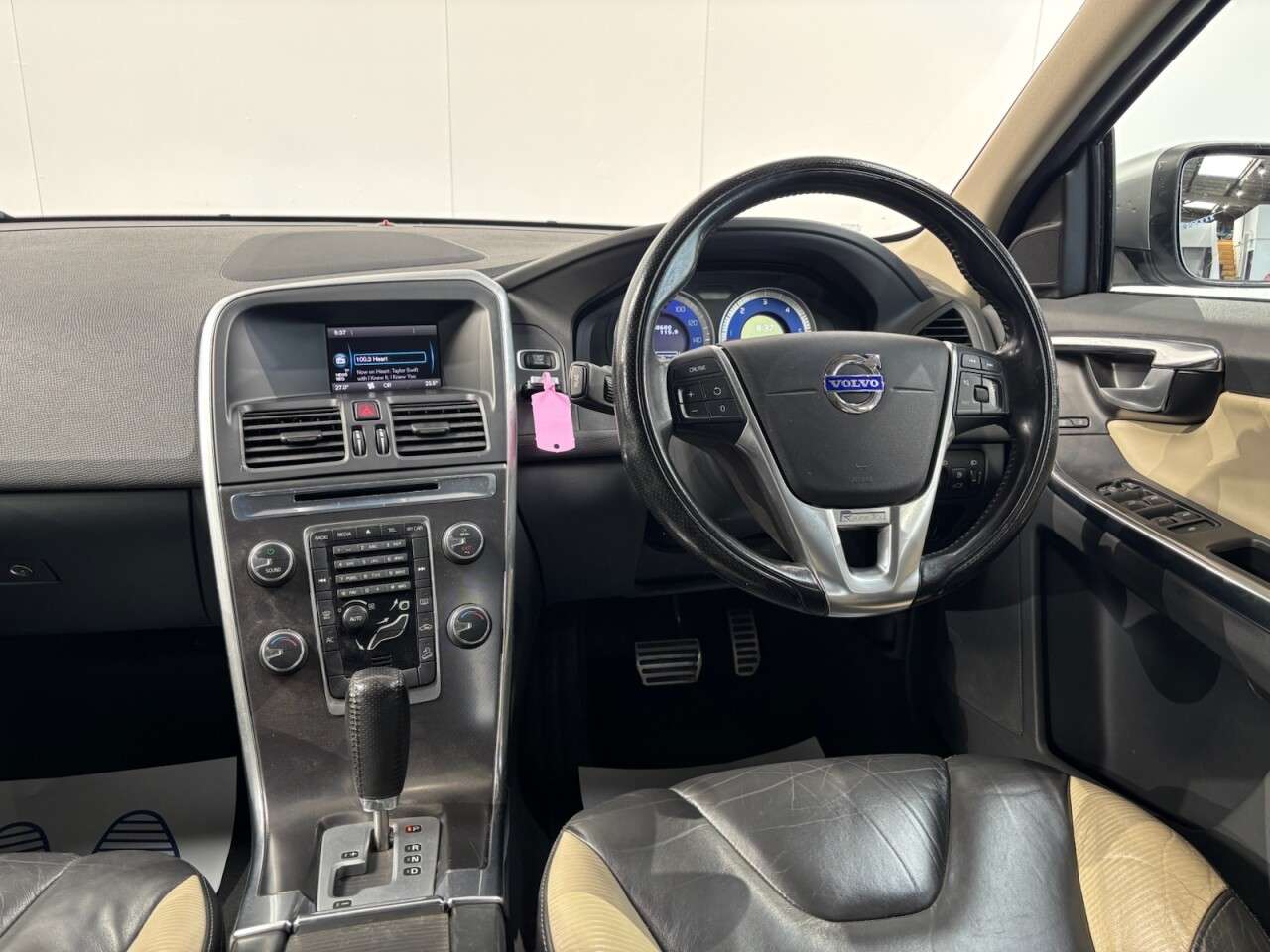 2012 VOLVO XC60 2012 VOLVO XC60