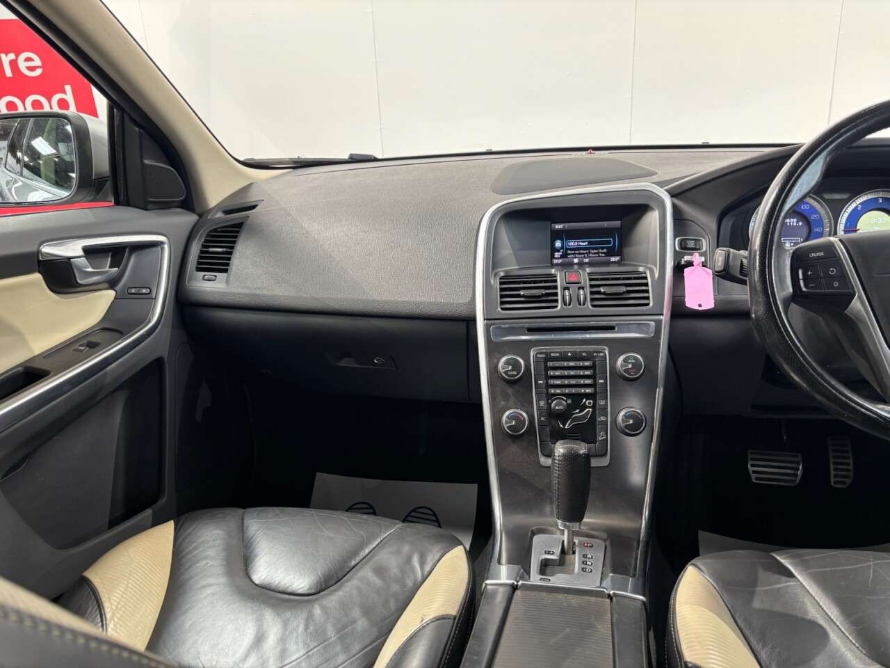 2012 VOLVO XC60 2012 VOLVO XC60