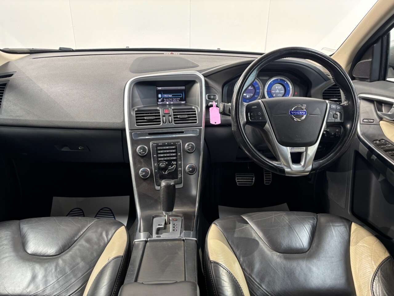 2012 VOLVO XC60 2012 VOLVO XC60
