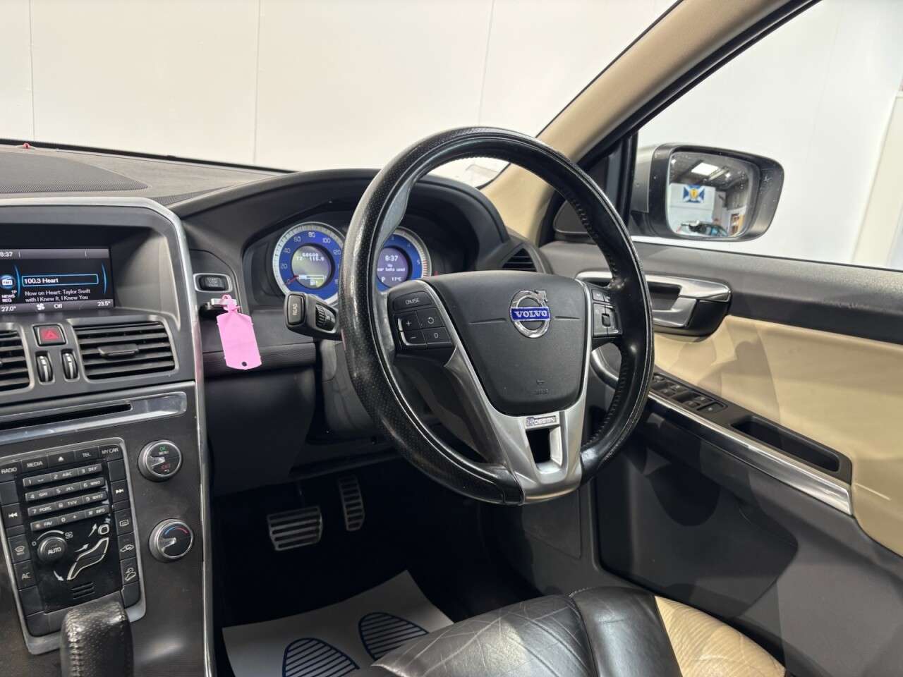 2012 VOLVO XC60 2012 VOLVO XC60