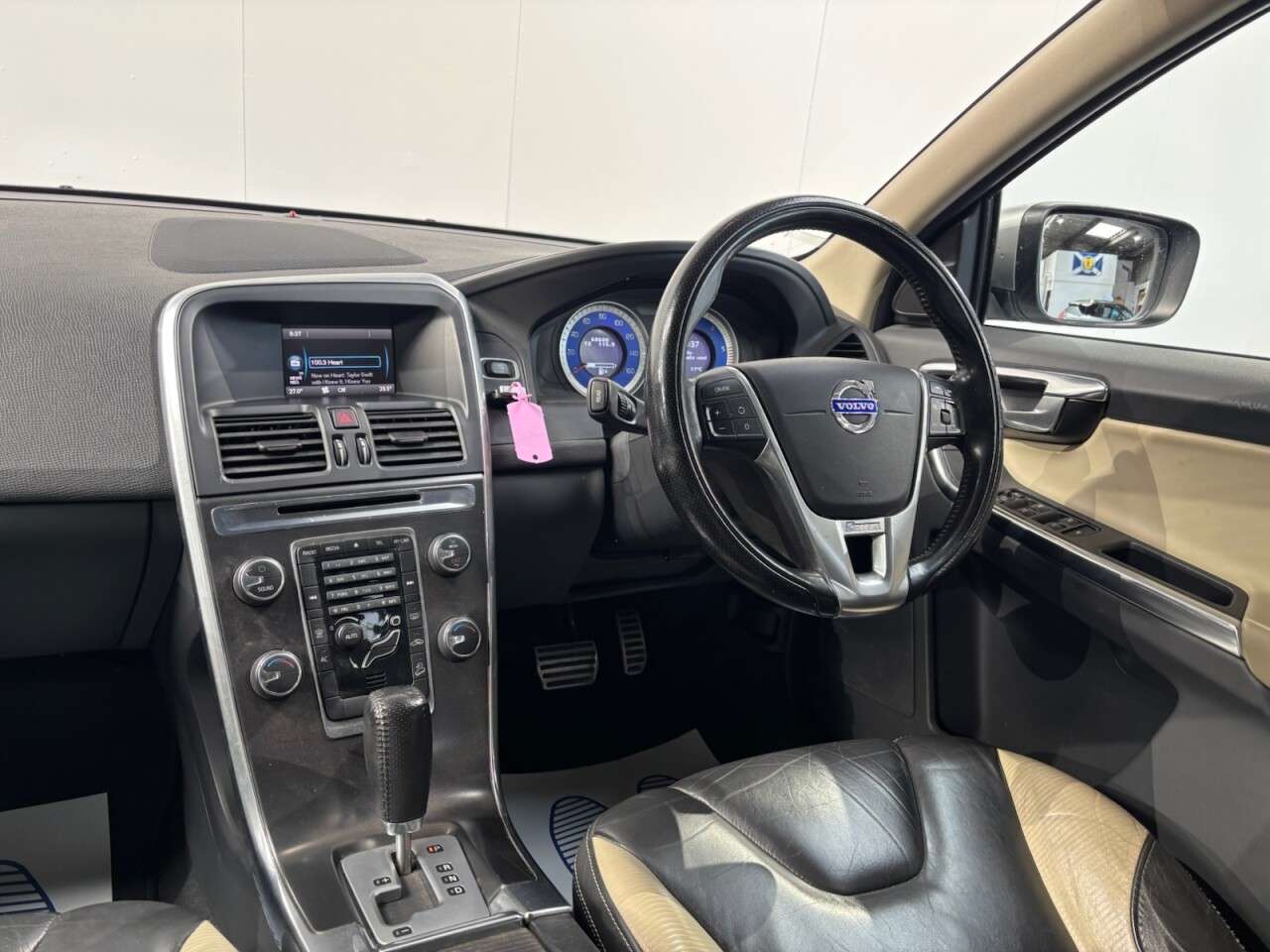 2012 VOLVO XC60 2012 VOLVO XC60