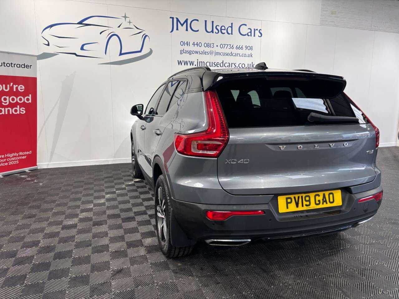 2019 VOLVO XC40 2019 VOLVO XC40