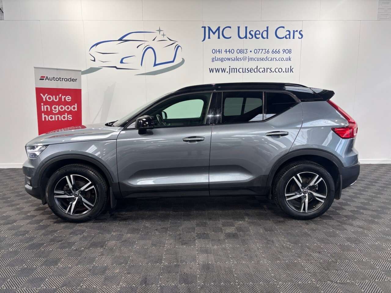 A 2019 VOLVO XC40 1.5 T3 R-Design SUV 5dr Petrol Manual Euro 6 (s/s) (156 ps) AIR CON, BLUETO A 2019 VOLVO XC40 1.5 T3 R-Design SUV 5dr Petrol Manual Euro 6 (s/s) (156 ps) AIR CON, BLUETO