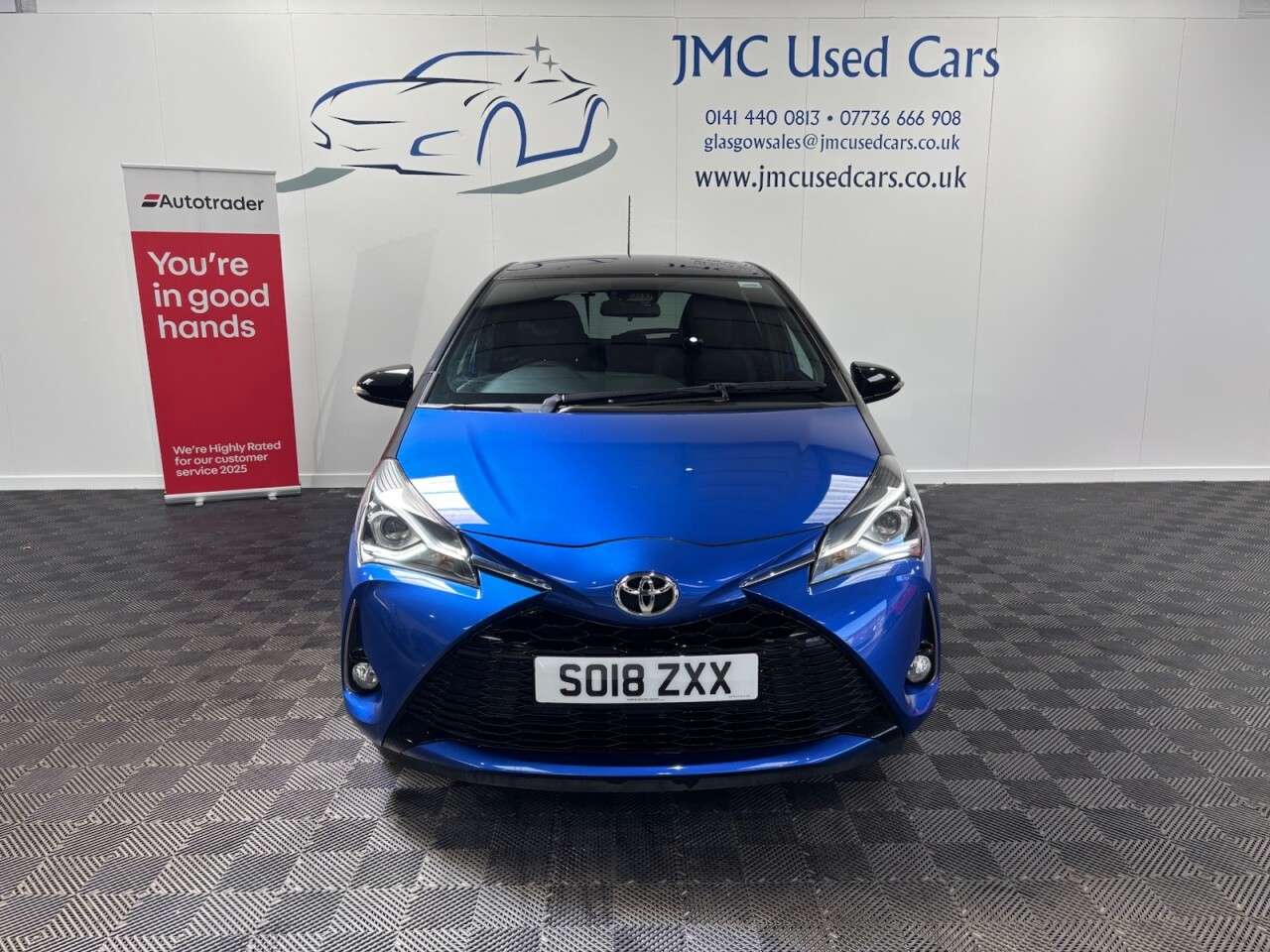 A 2018 TOYOTA YARIS 1.5 VVT-i Grey Bi-Tone Hatchback 5dr Petrol Manual Euro 6 (111 ps) BLUETOOT A 2018 TOYOTA YARIS 1.5 VVT-i Grey Bi-Tone Hatchback 5dr Petrol Manual Euro 6 (111 ps) BLUETOOT