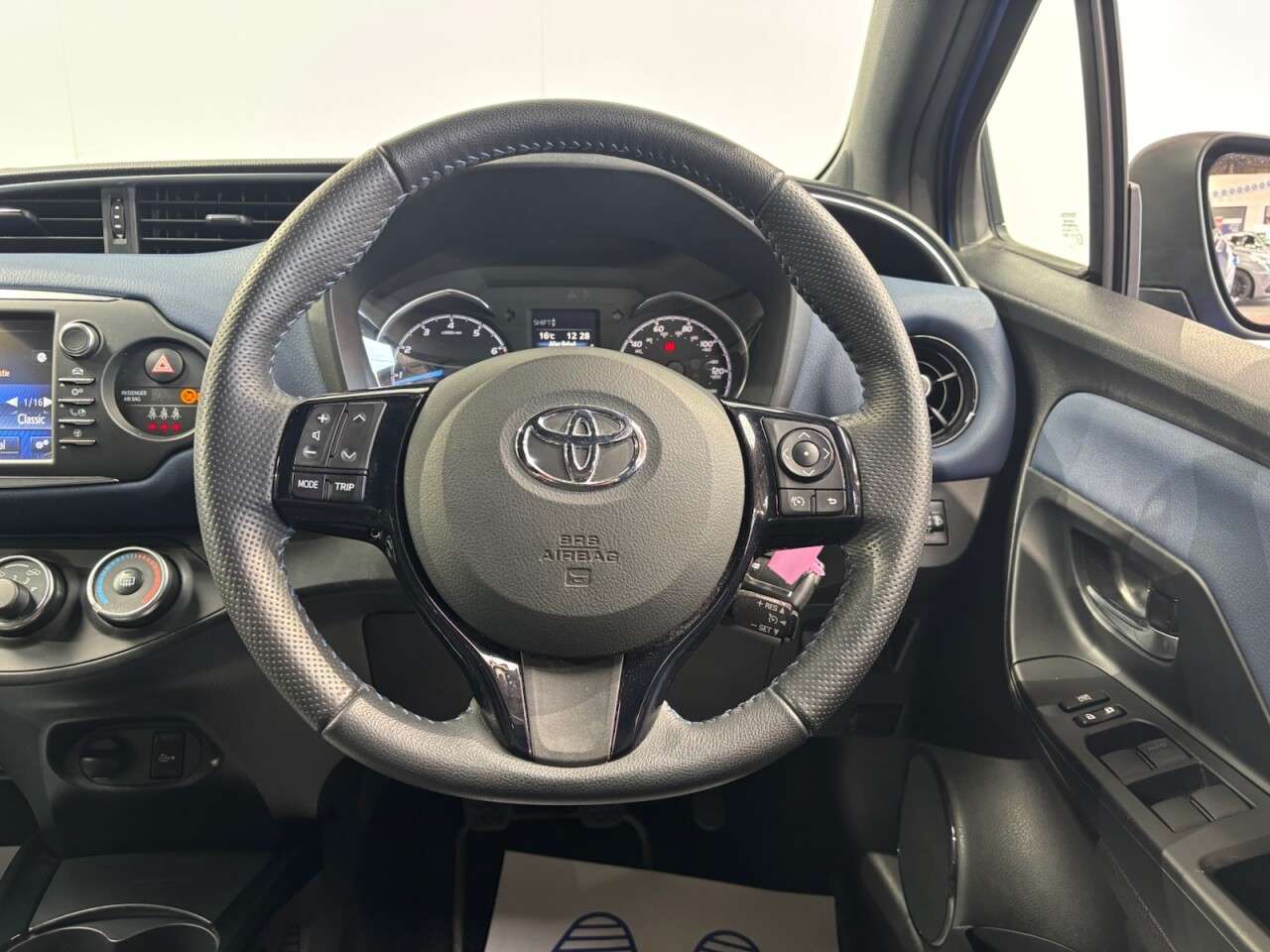 2018 TOYOTA YARIS 2018 TOYOTA YARIS