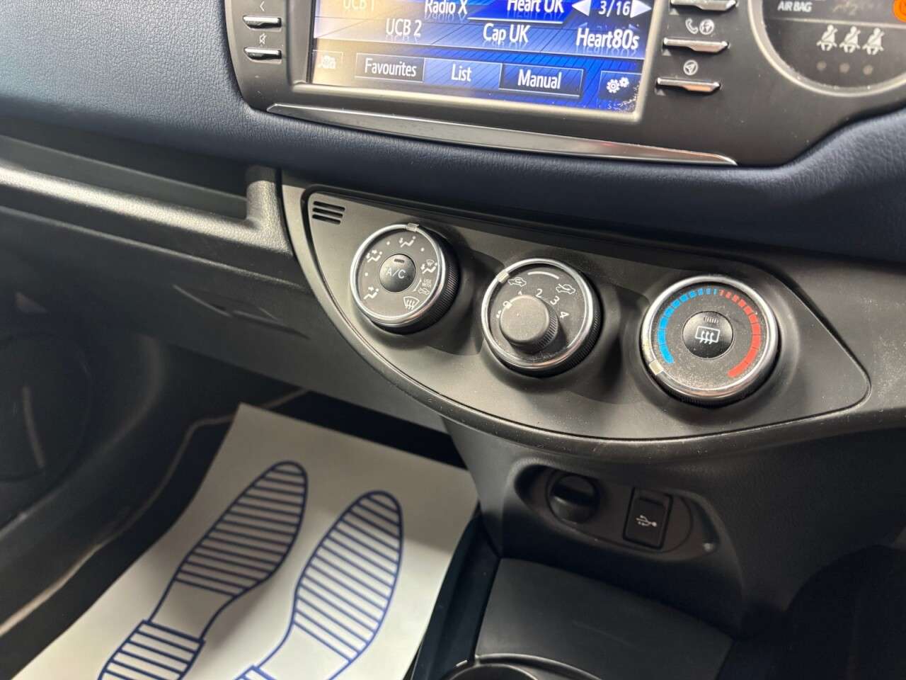 2018 TOYOTA YARIS 2018 TOYOTA YARIS