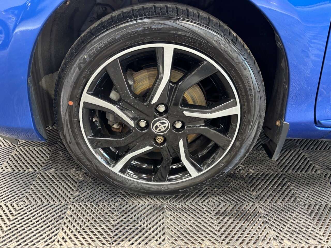 2018 TOYOTA YARIS 2018 TOYOTA YARIS