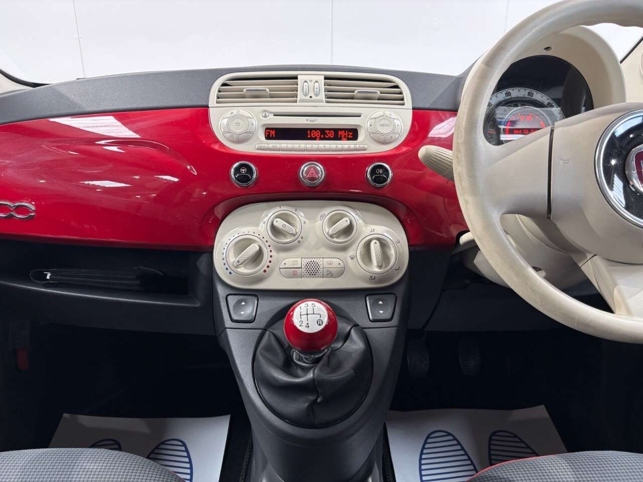 2015 FIAT 500 2015 FIAT 500