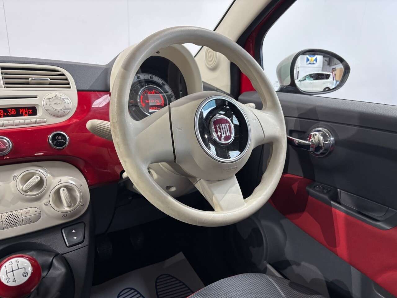2015 FIAT 500 2015 FIAT 500