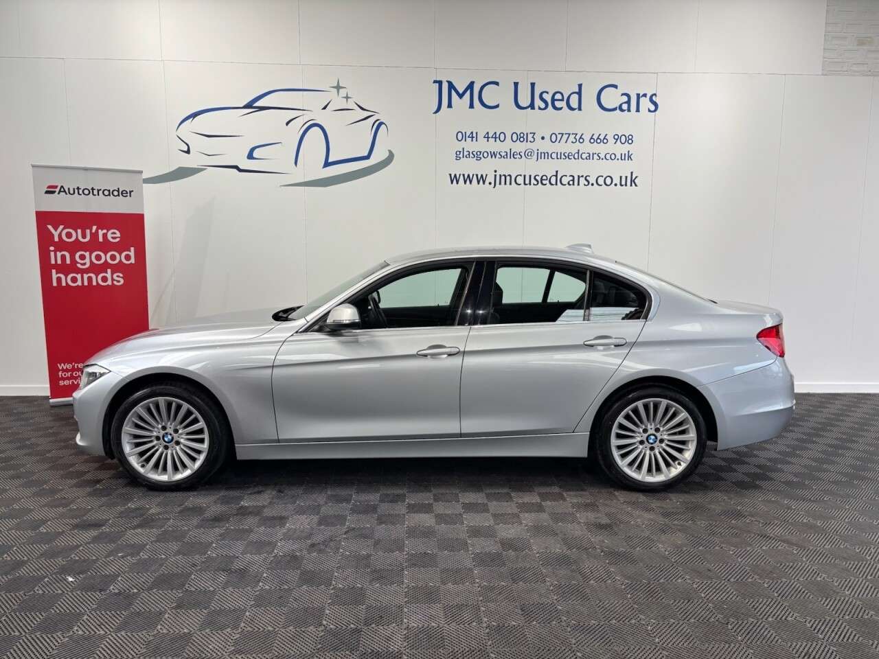 A 2013 BMW 3 SERIES 2.0 320d Luxury Saloon 4dr Diesel Auto xDrive Euro 5 (s/s) (184 ps) FULL LE A 2013 BMW 3 SERIES 2.0 320d Luxury Saloon 4dr Diesel Auto xDrive Euro 5 (s/s) (184 ps) FULL LE
