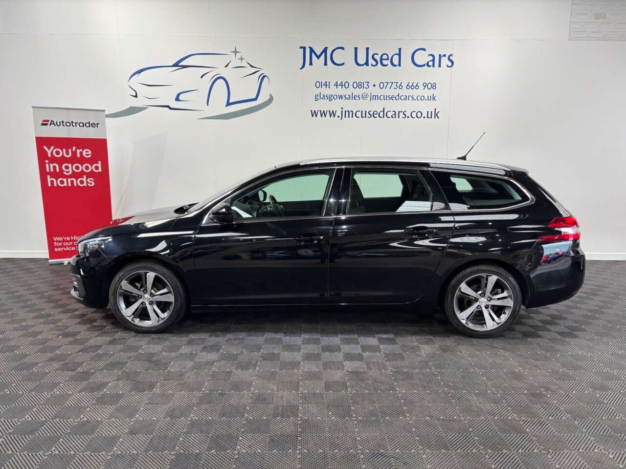 A 2018 PEUGEOT 308 SW 1.2 PureTech GPF Allure Estate 5dr Petrol EAT Euro 6 (s/s) (130 ps) BLUETOO A 2018 PEUGEOT 308 SW 1.2 PureTech GPF Allure Estate 5dr Petrol EAT Euro 6 (s/s) (130 ps) BLUETOO