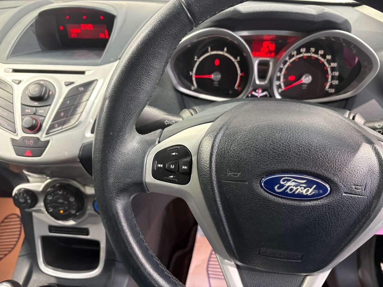 2012 FORD FIESTA 2012 FORD FIESTA