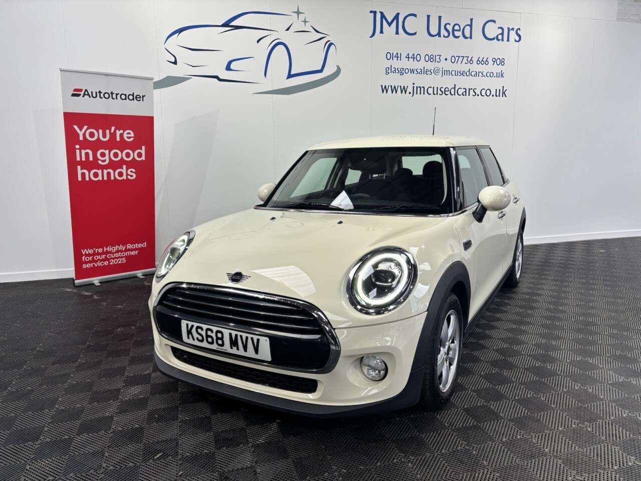 A 2018 MINI HATCH 1.5 Cooper GPF Hatchback 5dr Petrol Steptronic Euro 6 (s/s) (136 ps) BLUETO A 2018 MINI HATCH 1.5 Cooper GPF Hatchback 5dr Petrol Steptronic Euro 6 (s/s) (136 ps) BLUETO