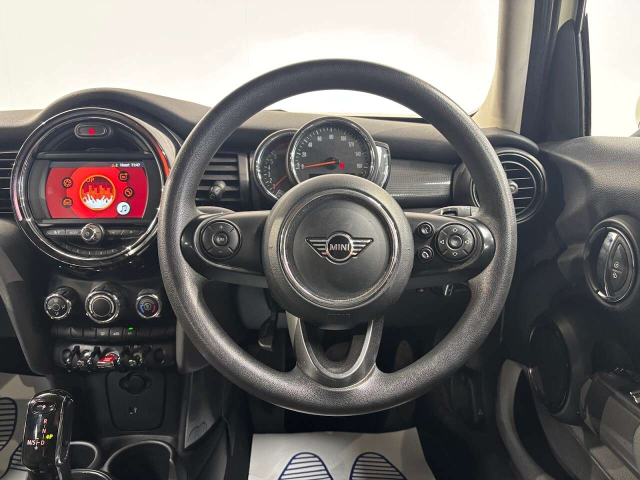 2018 MINI HATCH 2018 MINI HATCH