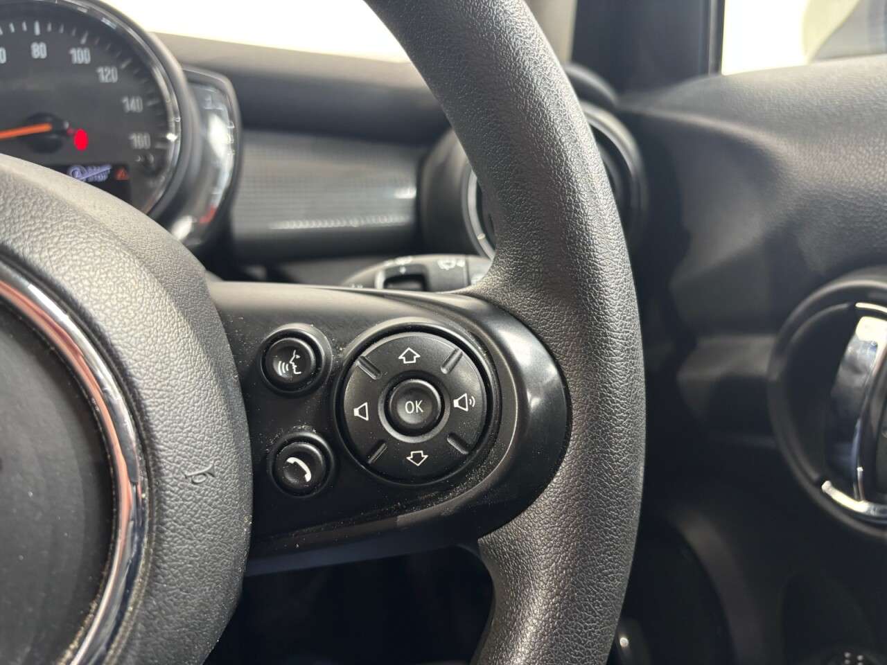 2018 MINI HATCH 2018 MINI HATCH