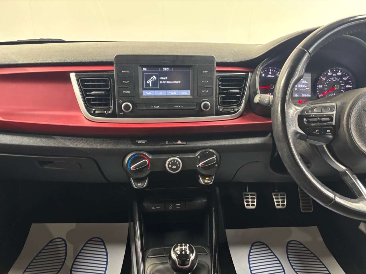 2017 KIA RIO 2017 KIA RIO
