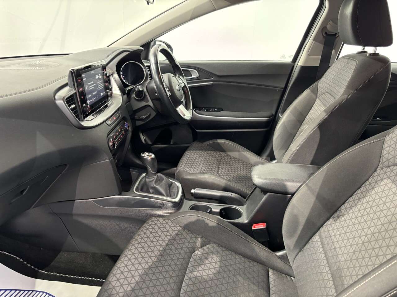 2020 KIA XCEED 2020 KIA XCEED