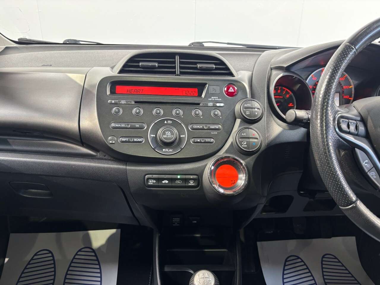 2013 HONDA JAZZ 2013 HONDA JAZZ