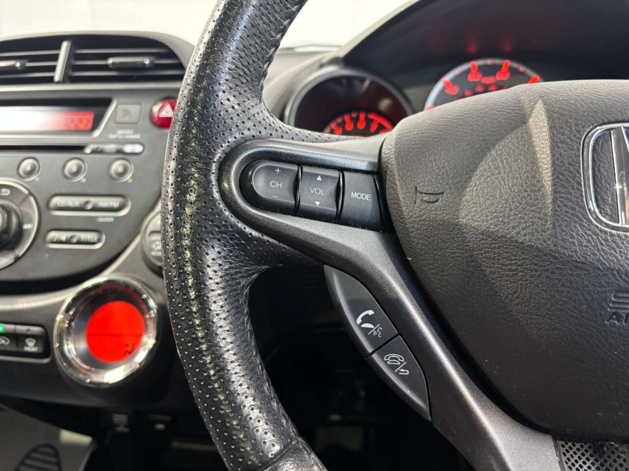 2013 HONDA JAZZ 2013 HONDA JAZZ