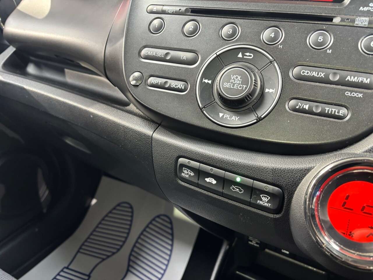 2013 HONDA JAZZ 2013 HONDA JAZZ