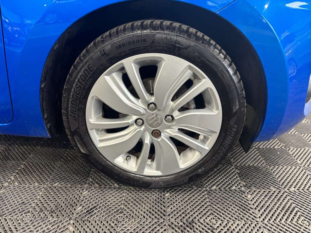2019 SUZUKI SWIFT 2019 SUZUKI SWIFT