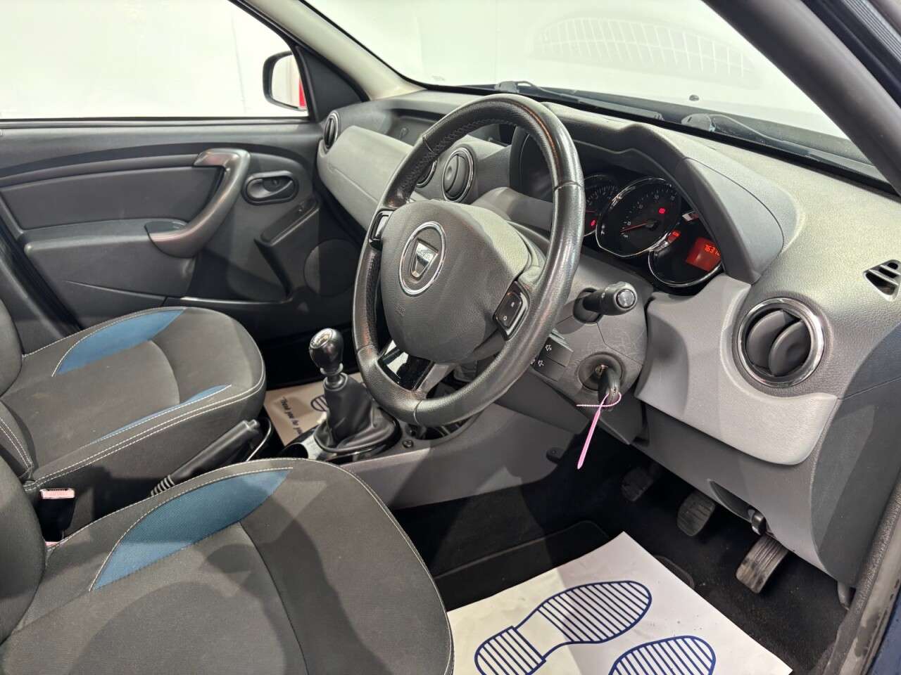 2015 DACIA DUSTER 2015 DACIA DUSTER