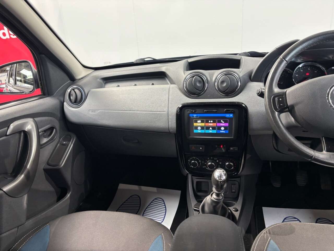 2015 DACIA DUSTER 2015 DACIA DUSTER
