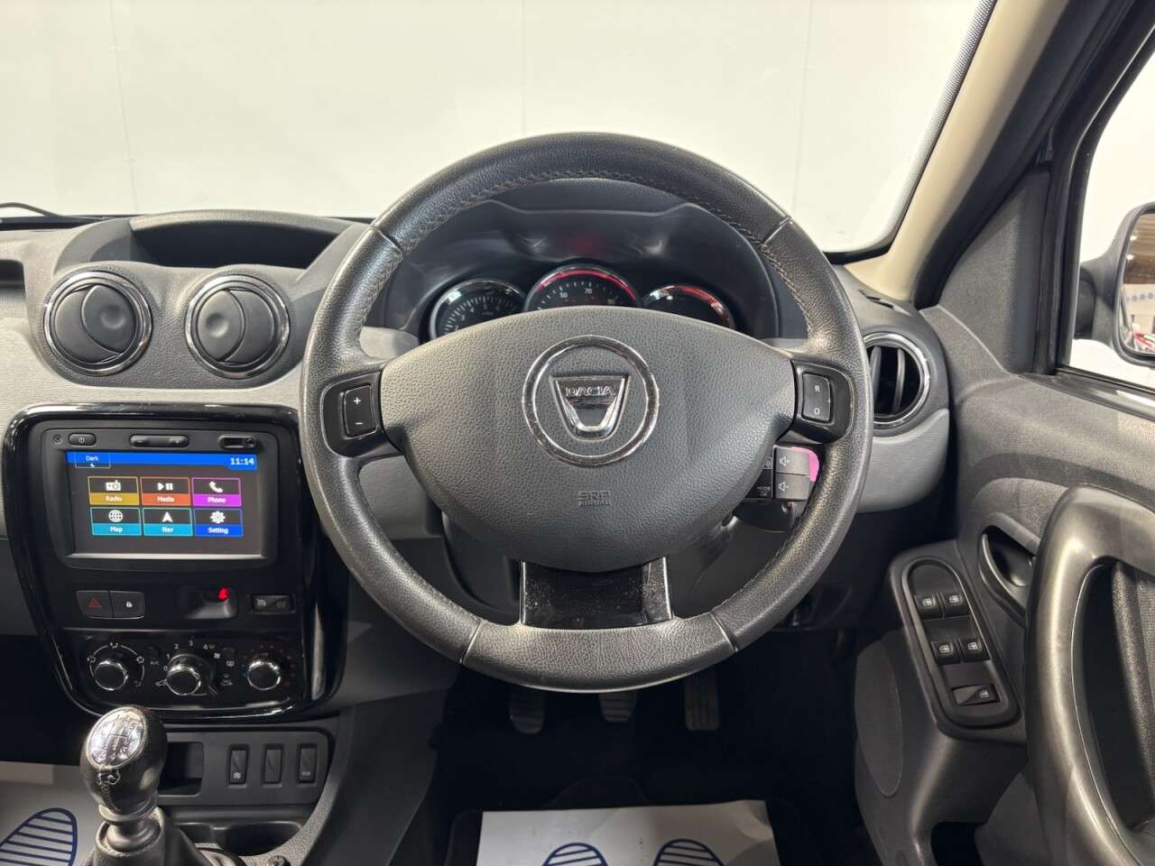 2015 DACIA DUSTER 2015 DACIA DUSTER