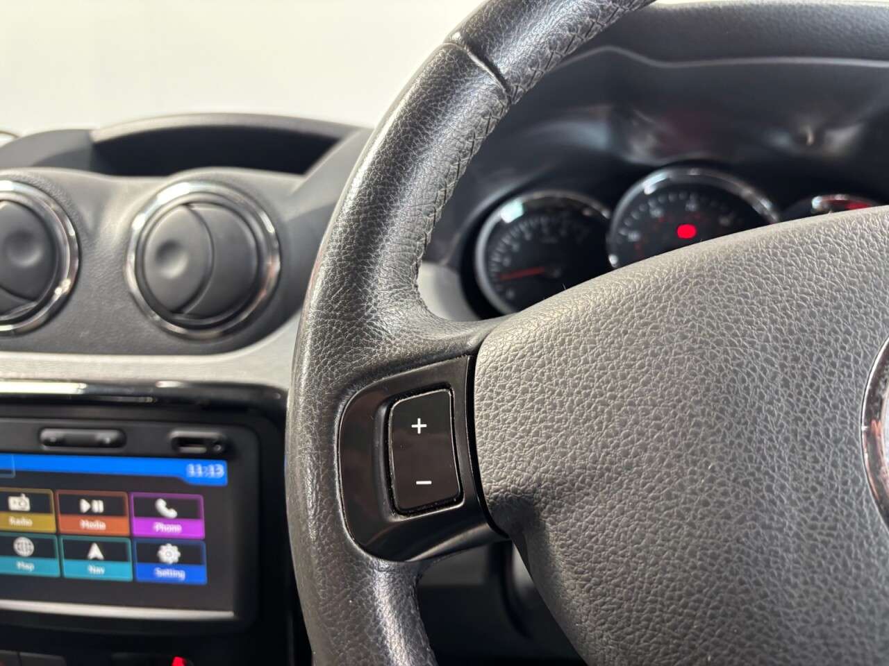 2015 DACIA DUSTER 2015 DACIA DUSTER