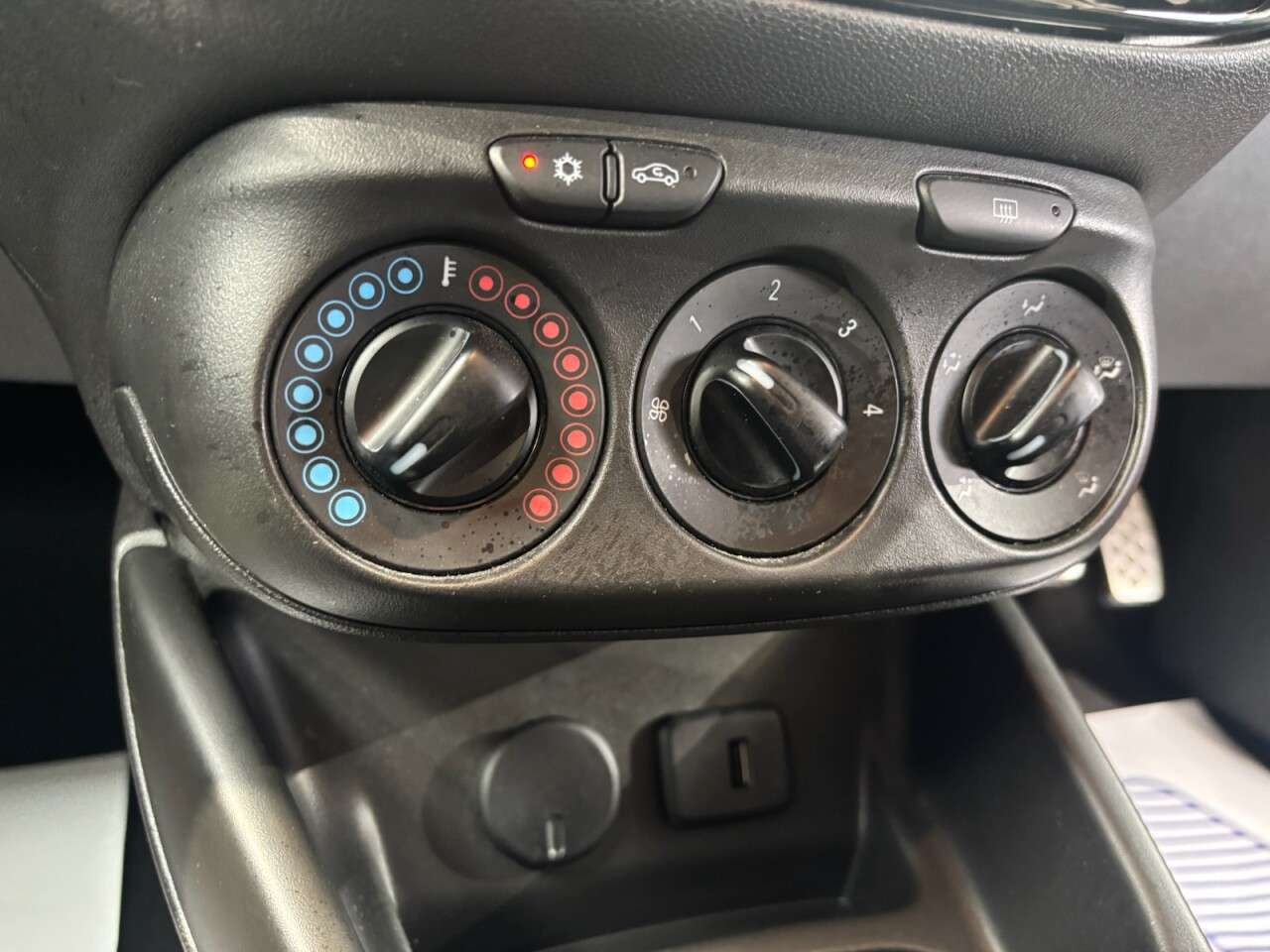 2018 VAUXHALL CORSA 2018 VAUXHALL CORSA