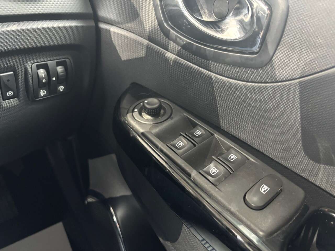 2015 RENAULT CAPTUR 2015 RENAULT CAPTUR