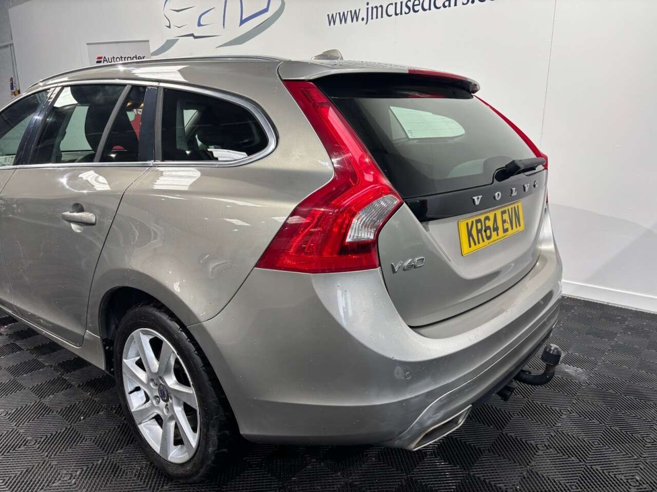 2014 VOLVO V60 2014 VOLVO V60