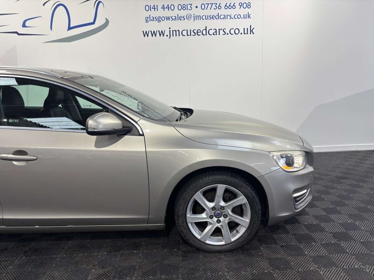 2014 VOLVO V60 2014 VOLVO V60