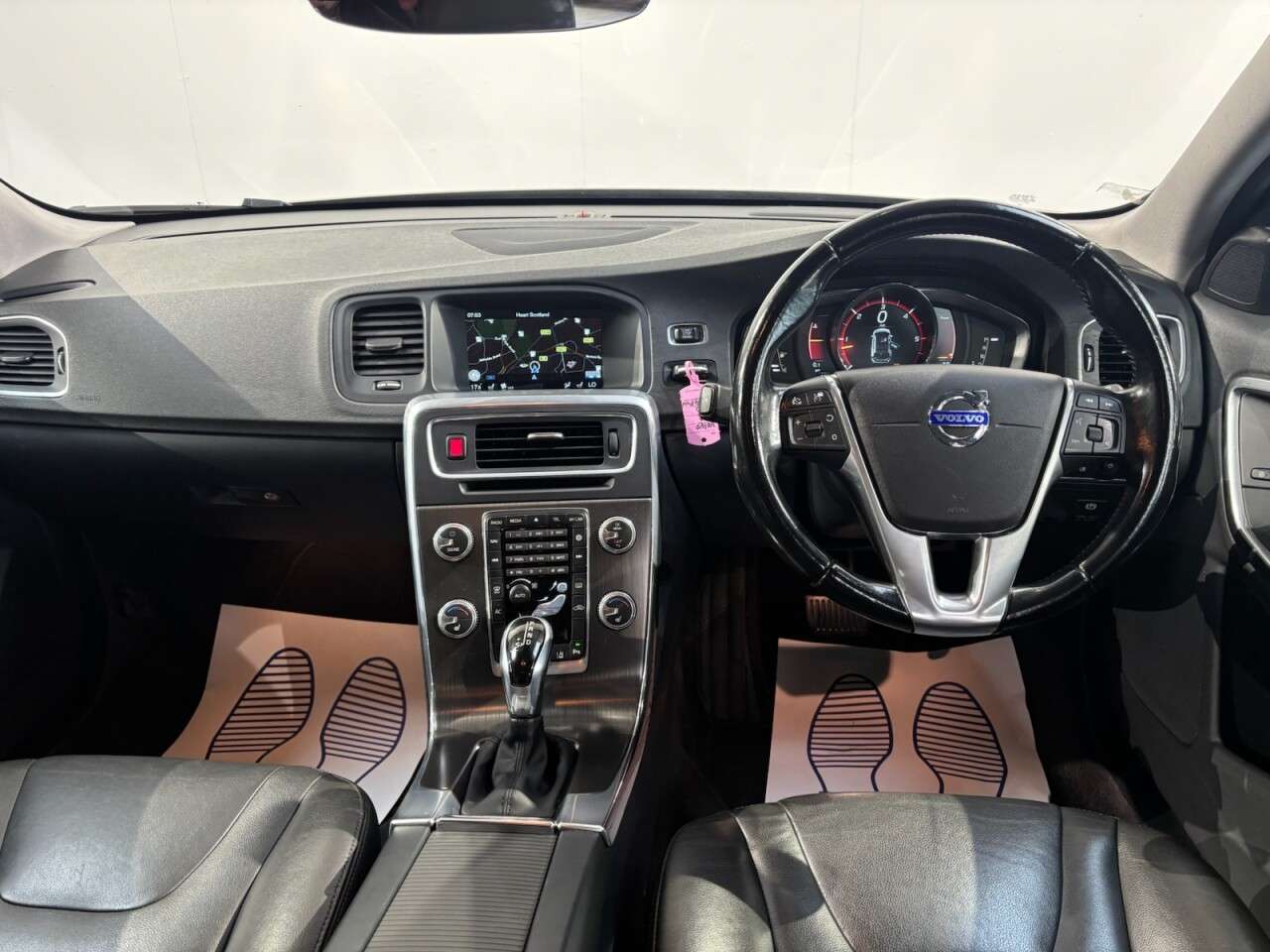 2014 VOLVO V60 2014 VOLVO V60
