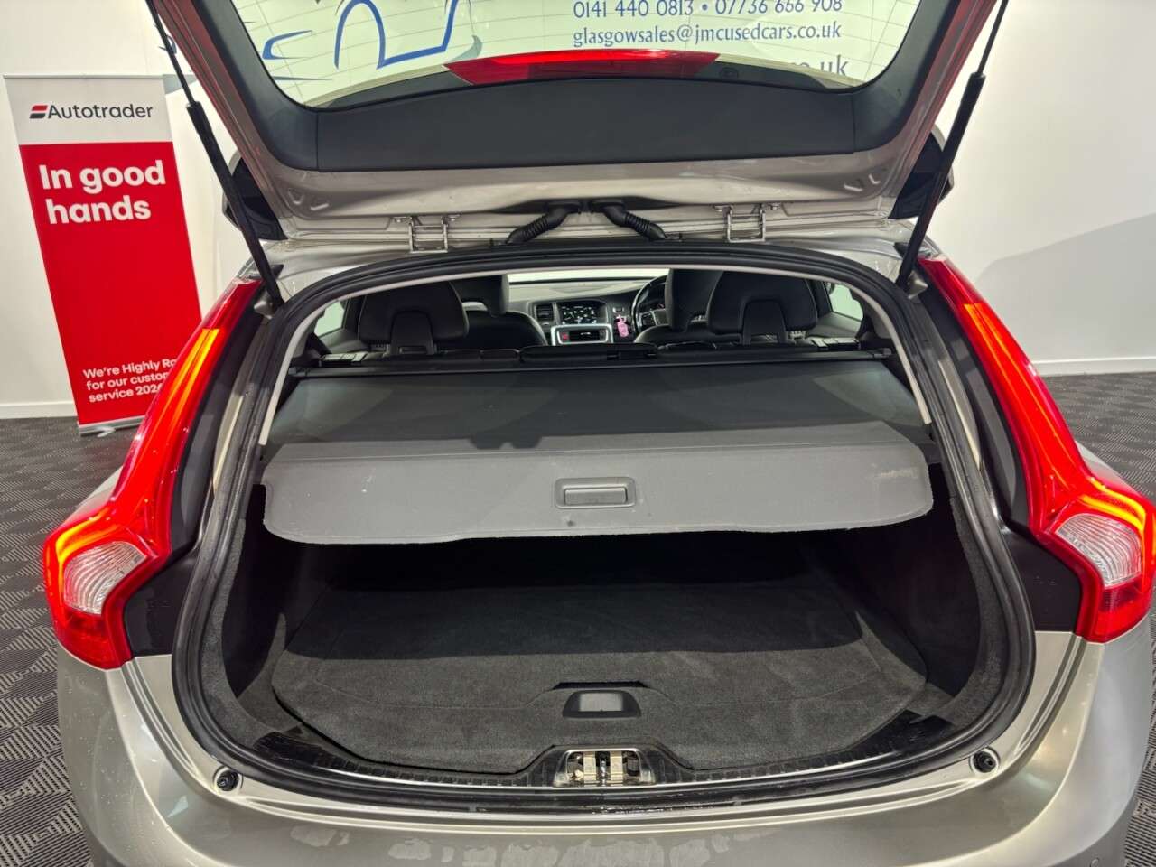 2014 VOLVO V60 2014 VOLVO V60