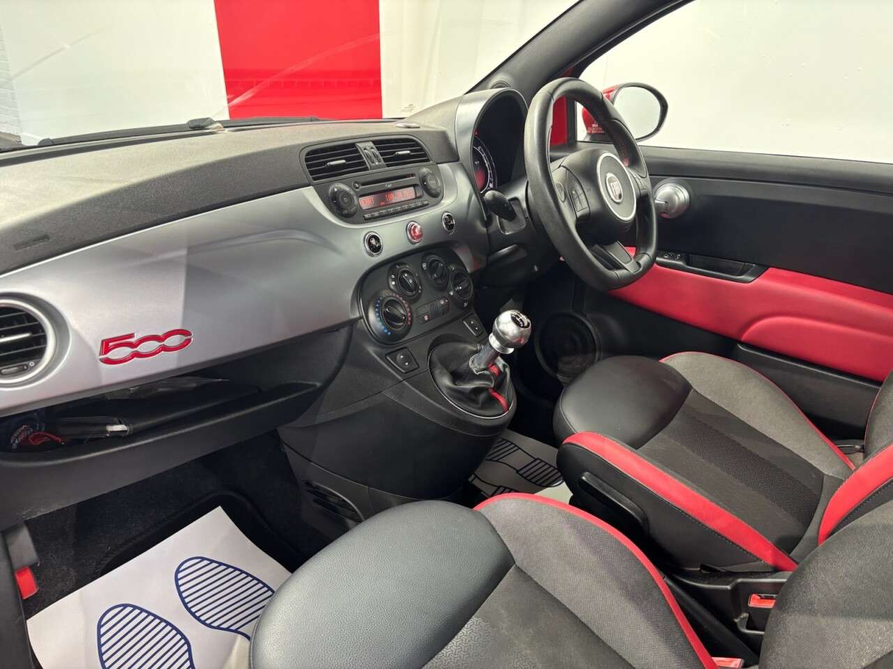 2014 FIAT 500 2014 FIAT 500